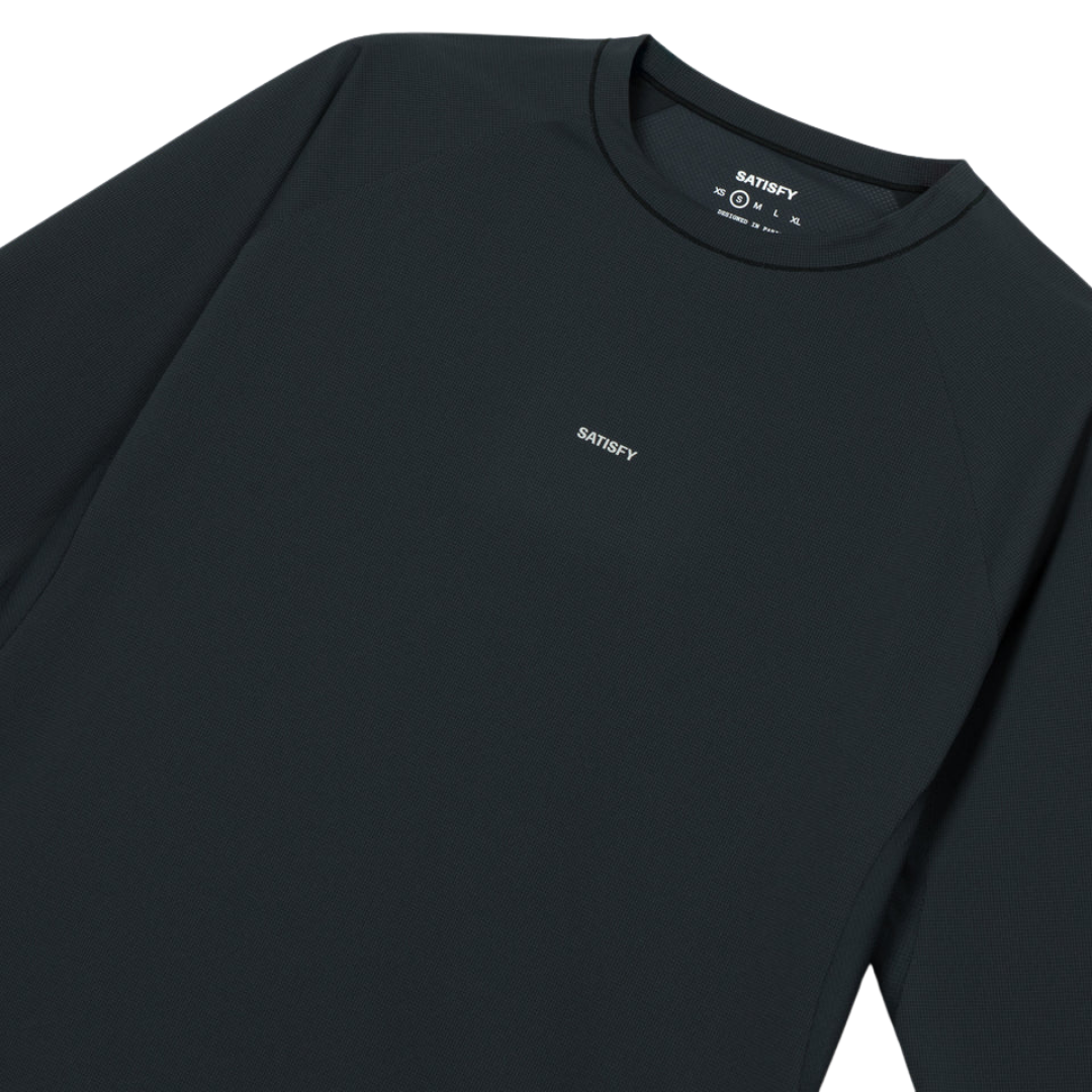 21031Women_sAuraLiteUVLongTee-BlackSA3