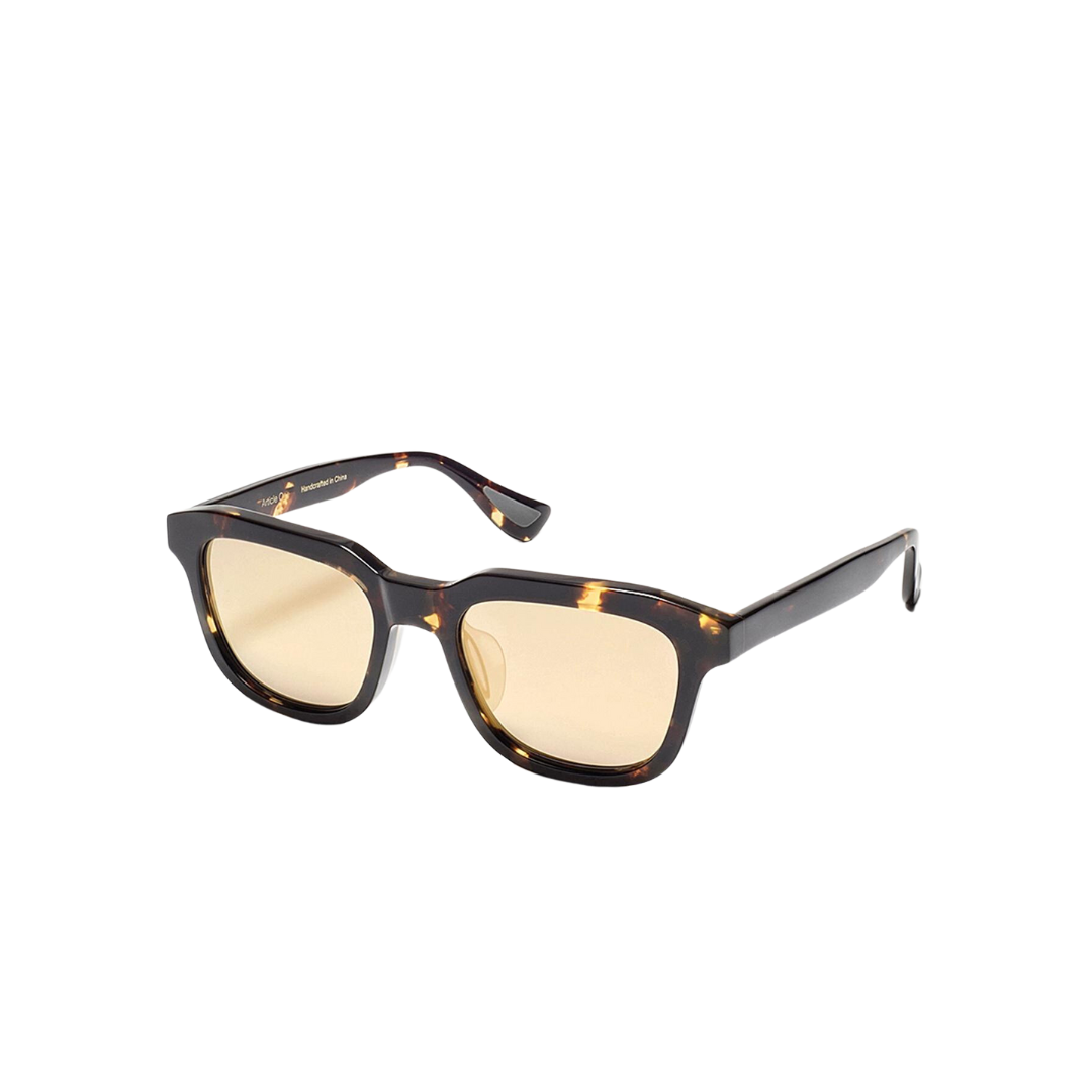 ARTICLEONE_Avalon_Tortoise w/Polarized Gold Lens_Side1