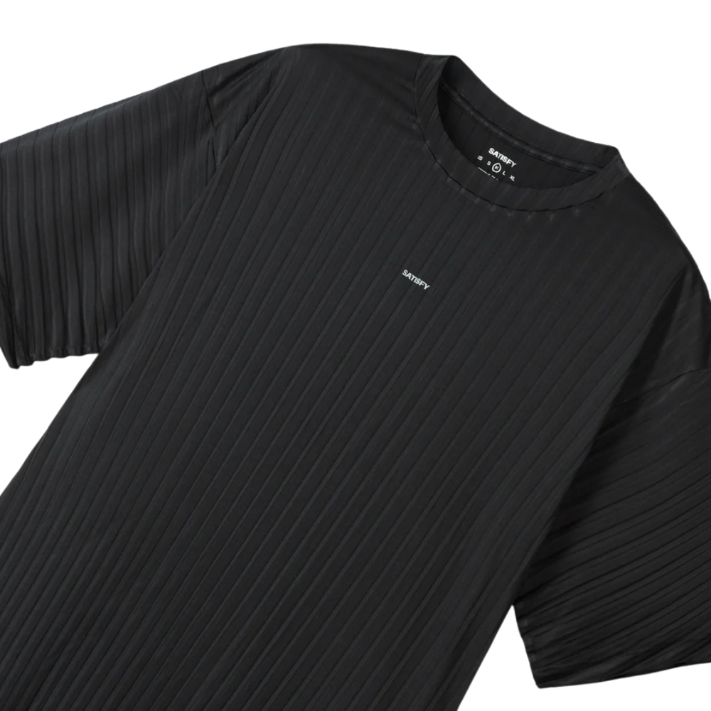 AuraLitePleatedTShirtBlack3