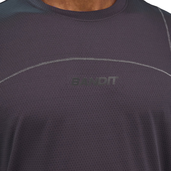 BANDITRUNNINGMen_sMicromesh_MerrowRunTee-Shadow4
