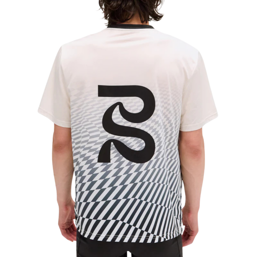 BanditRunningDrift_MosaicPerformanceTee-Chalk2