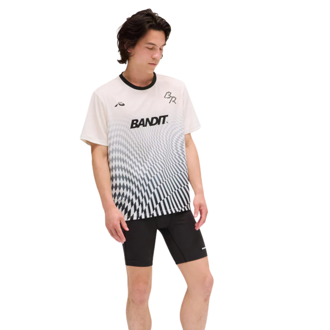 BanditRunningDrift_MosaicPerformanceTee-Chalk4