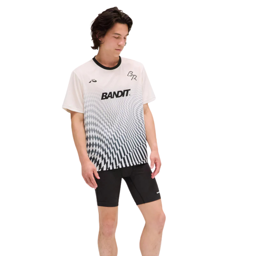 BanditRunningDrift_MosaicPerformanceTee-Chalk4