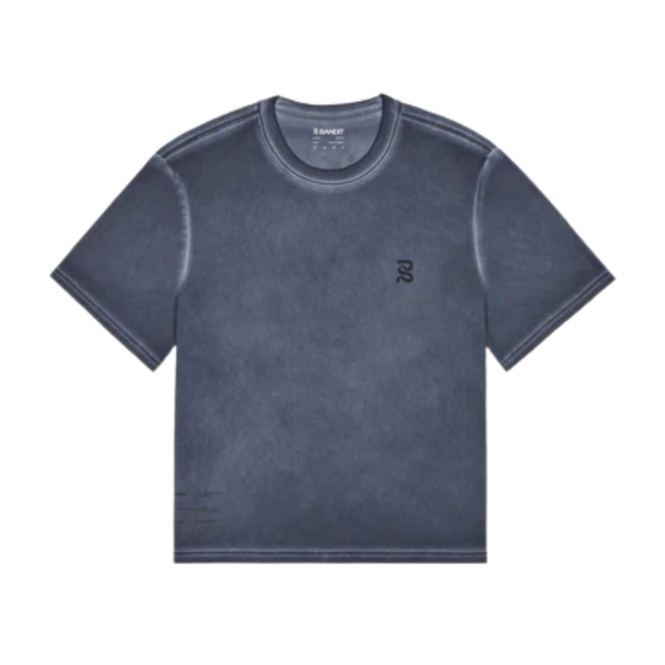 BanditRunningFrioSoft_PerformanceBoxTee-Anthracite_SaltFade1