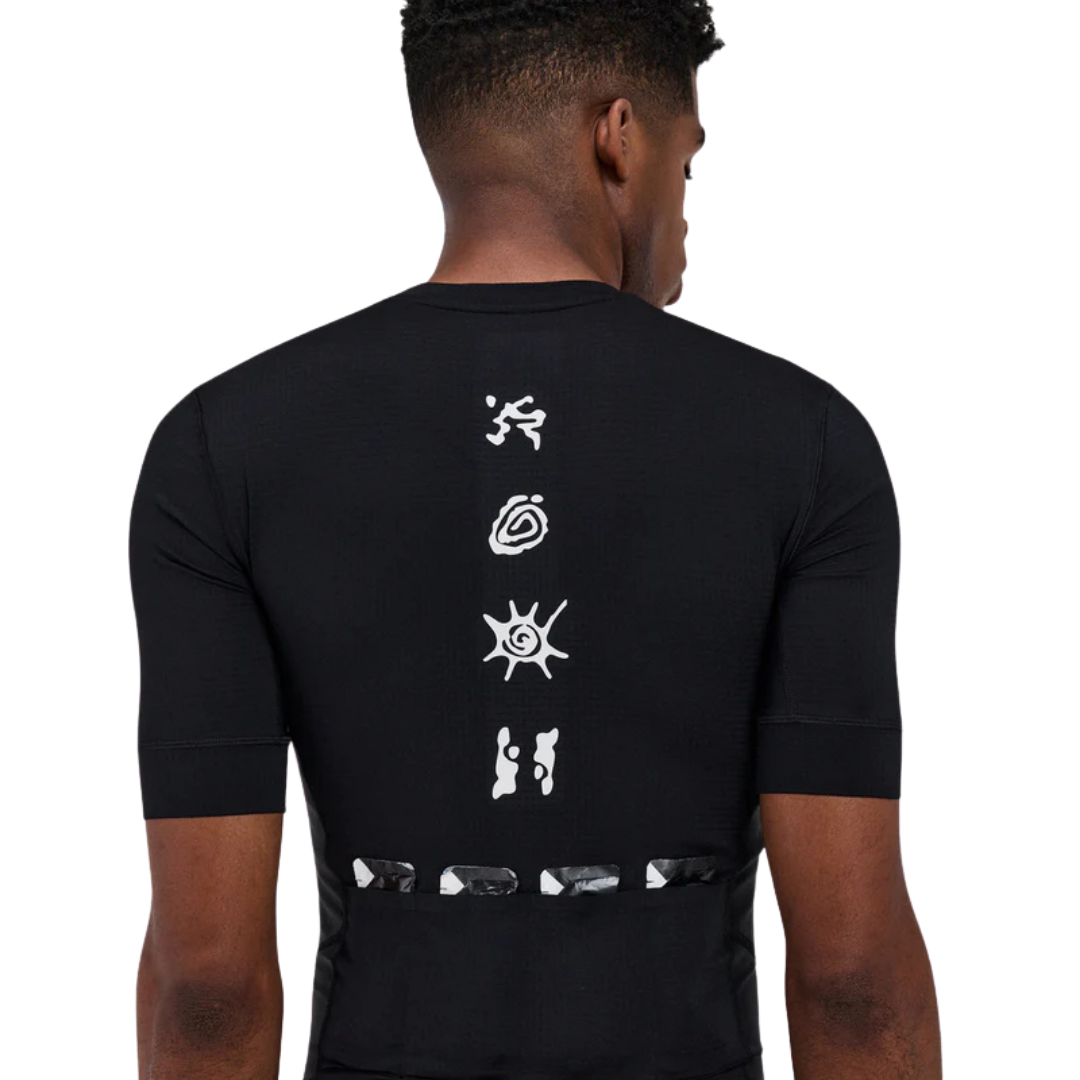 BanditRunningGeoMesh_RaceTop-Black3