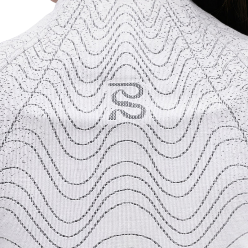 BANDIT RUNNING Women's Aceno Quarter Zip - Ash