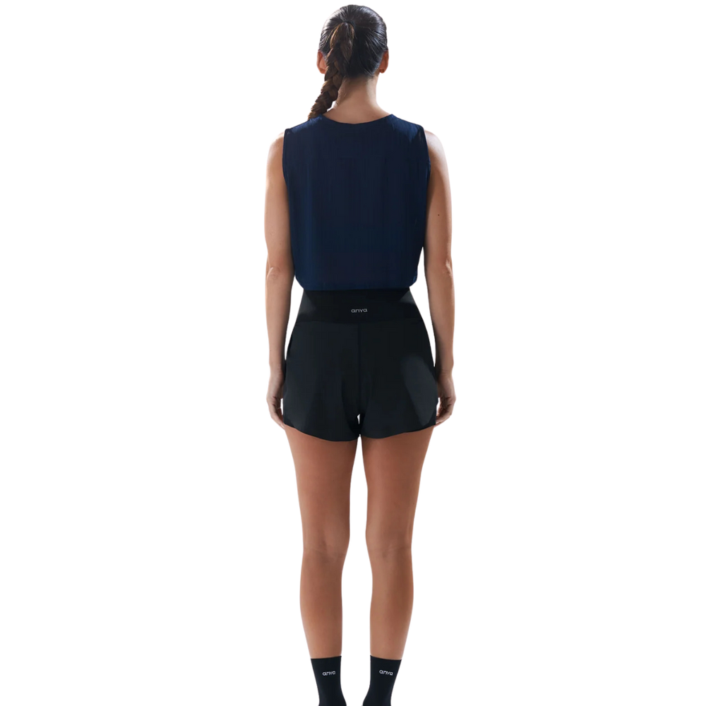 BoxyMuscleTankinDive4