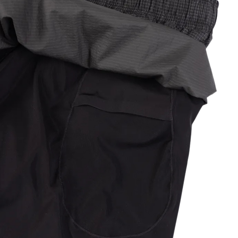 GlossyRipstopShortsBLACK4