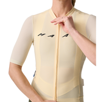 MAAP-Women_sEvadeProBaseJersey2.0-Sandstone_Limestone4