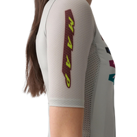 MAAP-Women_sEvadeXProAirJersey2.0-Fog4_6f7c91e8-6bba-4277-90ea-dc7964e7f3cd