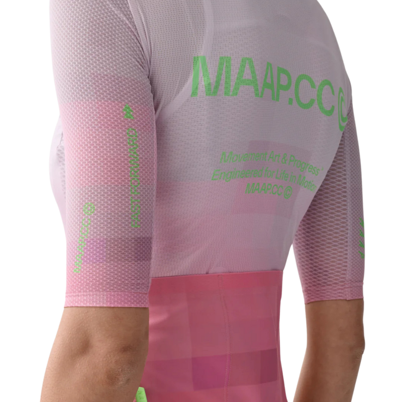 MAAP-Women_sProAirJersey3.0-Rosa3