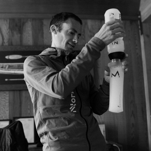 MaurtenEssentials-550mldrinkflask3