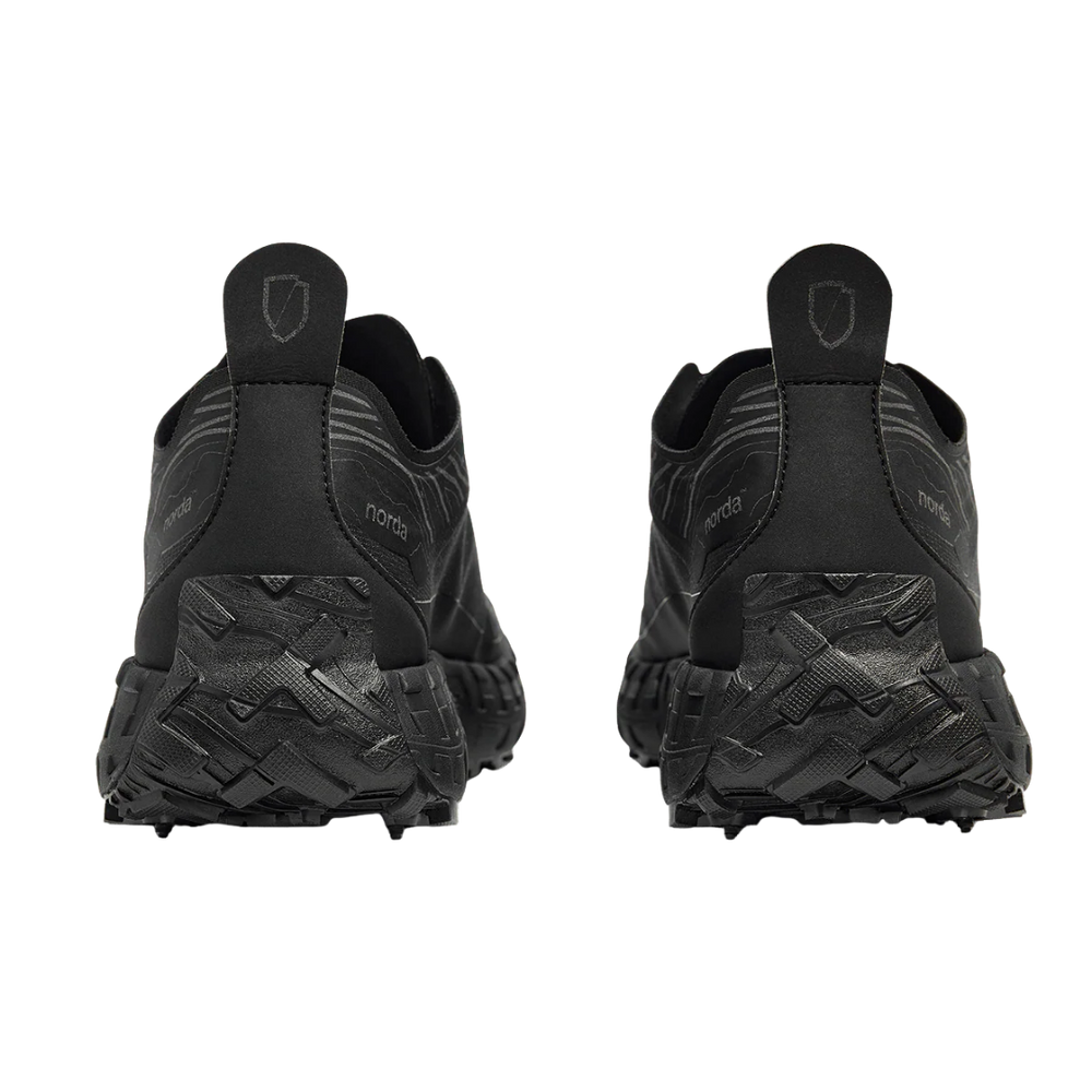 NORDA-Shoes001AMen_STEALTHBLACK2