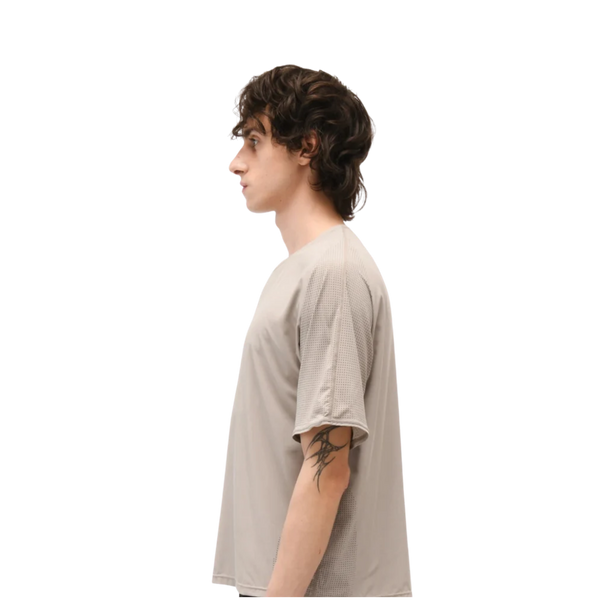 OPTIMISTIC RUNNERS Perforated T-Shirt - CAMEL