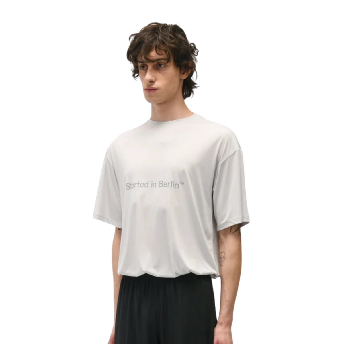 OPTIMISTIC RUNNERS Recycled Started In Berlin™ T-Shirt - COOL GREY