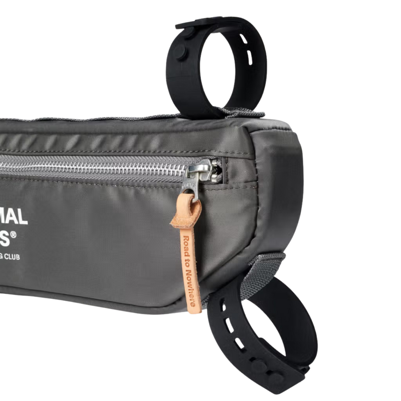 PasNormalStudiosxPorterFrameBag_Grey4