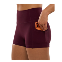 PocketShorts_Mini4_inWinetasting1