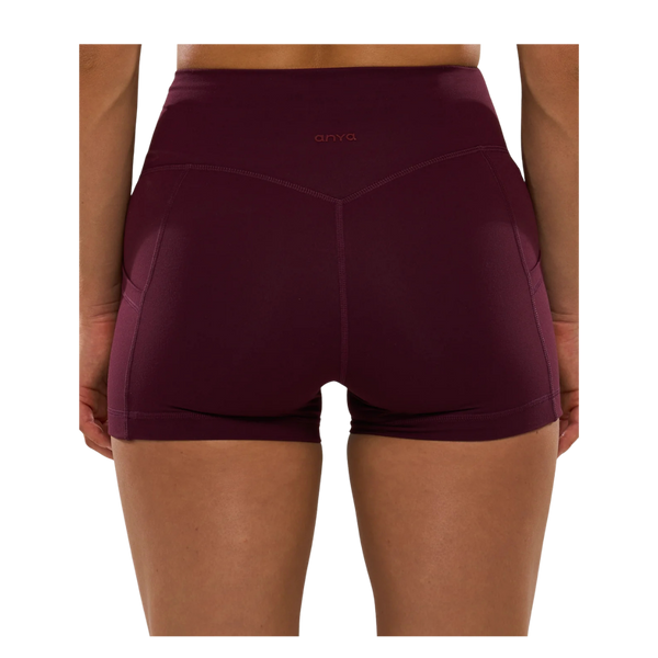 PocketShorts_Petite3_inWinetasting3