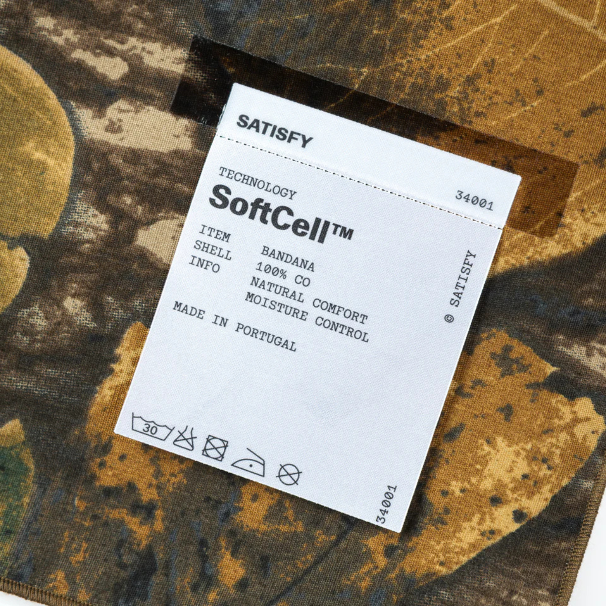 Satisfy Running  SoftCell™ Bandana - Camo Leaves