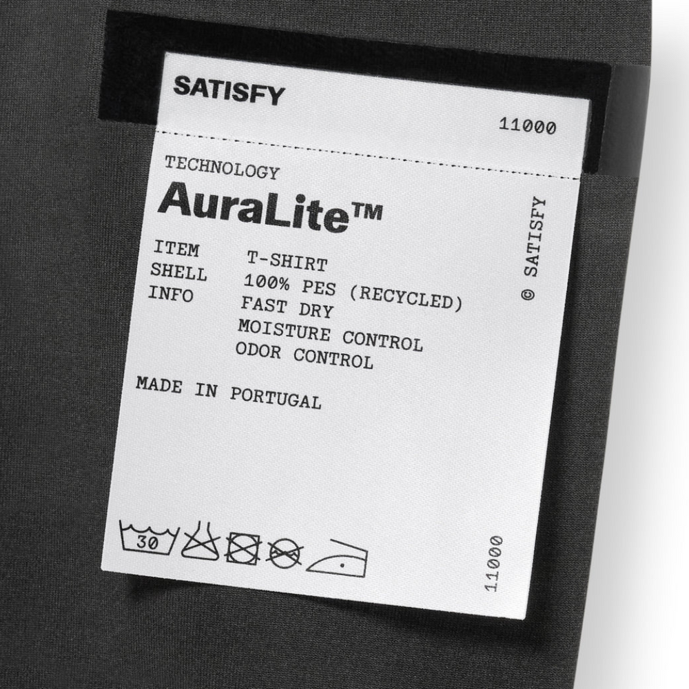 SatisfyRunning_AuraliteTShirt_Smalllogo_PigmentBlack_Label