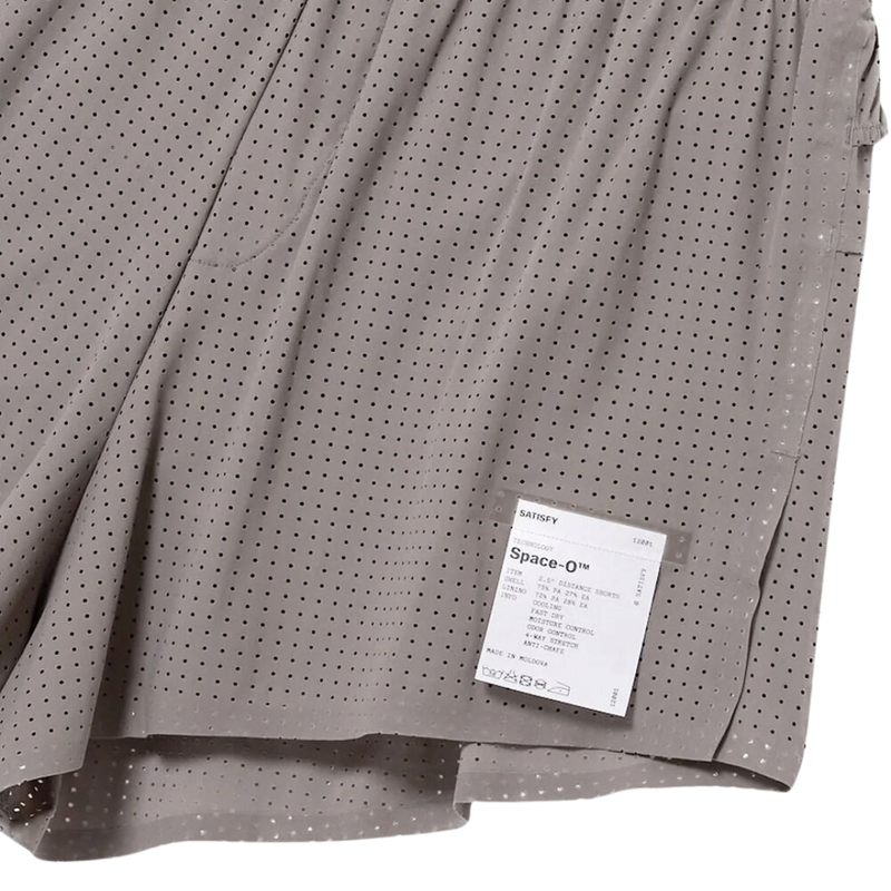 SatisfySpace-O2.5DistanceShorts-Taupe3