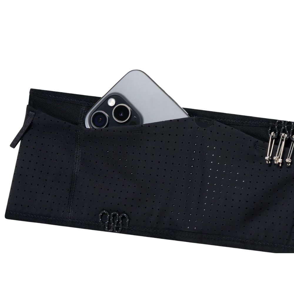 SatisfyRunning_SpaceO_Belt _Black_PocketFront