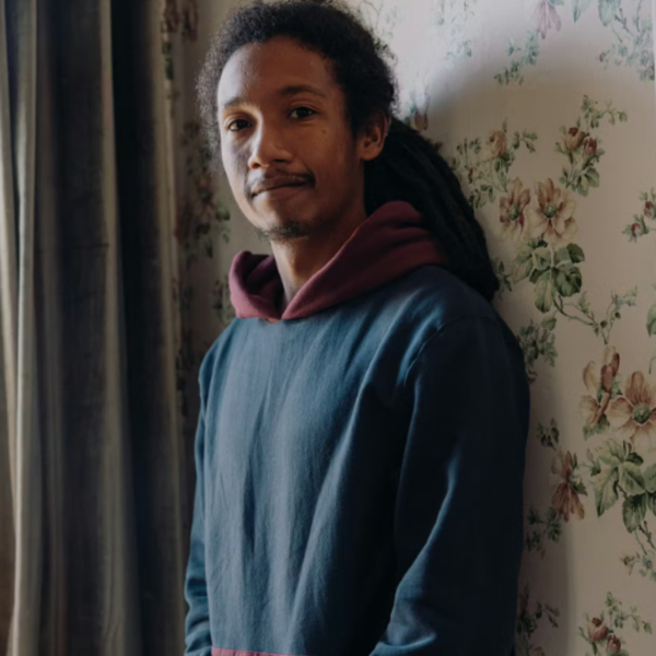 TracksmithTrackhouseSweatshirt-Navy_WindsorWine4