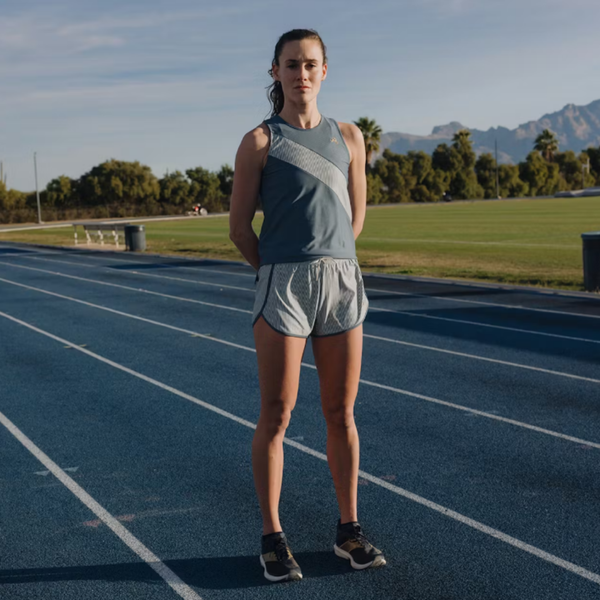 TracksmithWomen_sVanCortlandtSinglet-BeringSea_BeringSeaStripe4