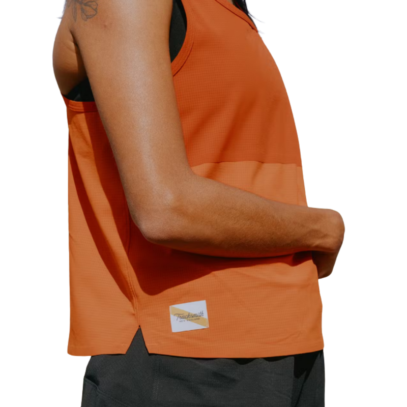 Women_sMeridianTank-Orangeade_RedClay4