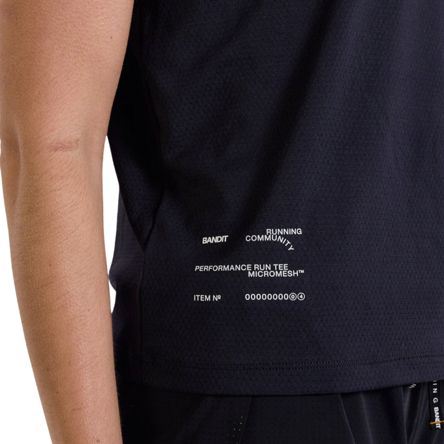 Women_sMicromesh_RunTee-Black3