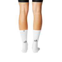 Fingerscrossed_ClassicSouvenir_Mountain_White_Back